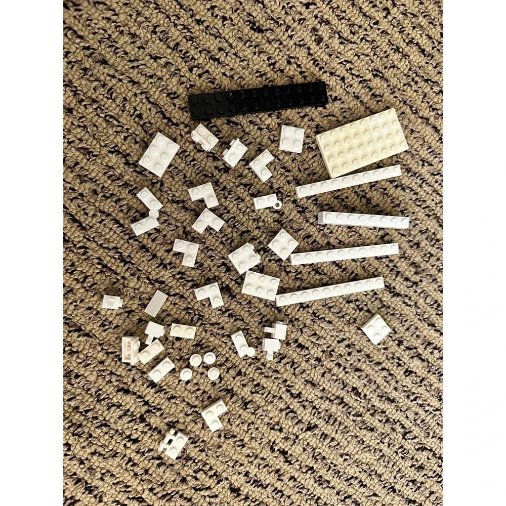 LEGO FRIENDS: Emma's Art‎ Stand 41332 Incomplete
